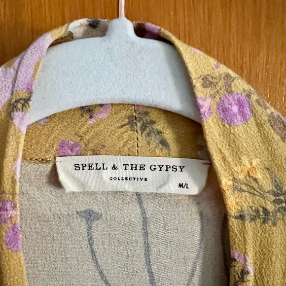 Wild Blooms robe | Spell and the Gypsy Collective - Picture 5 of 13